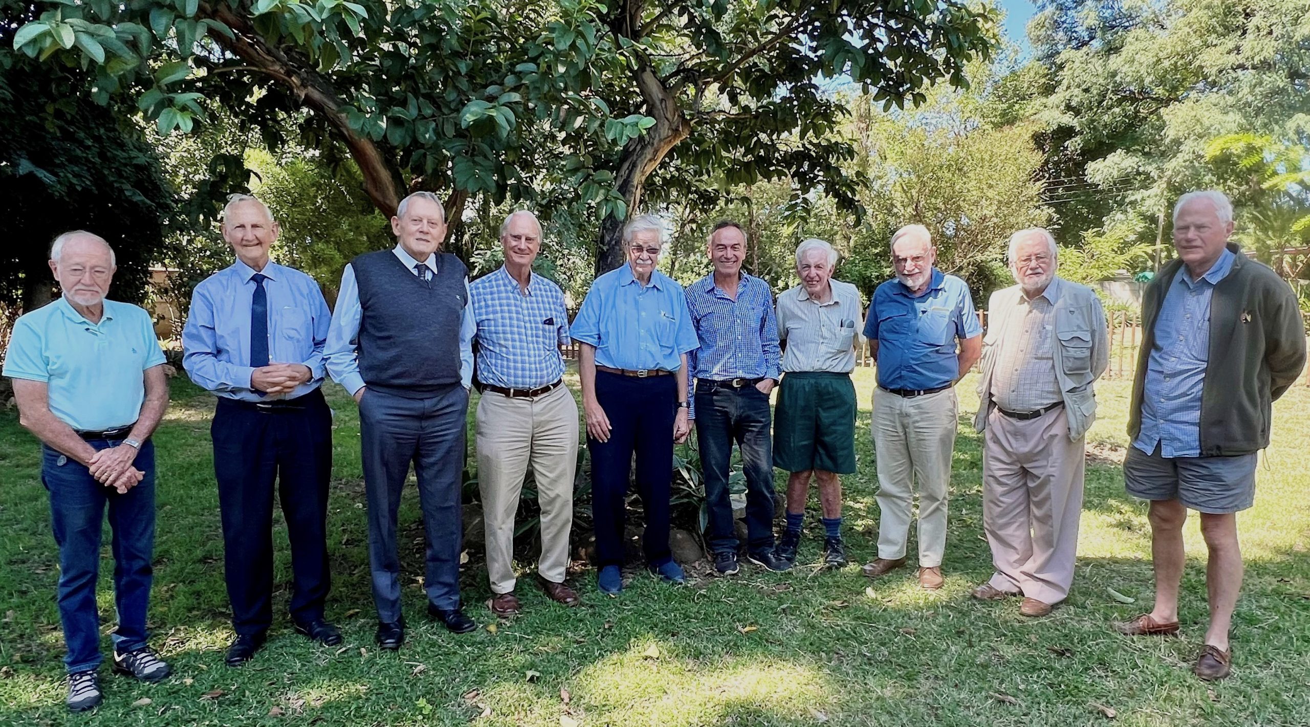 2024 HSZ National Committee standing cropped